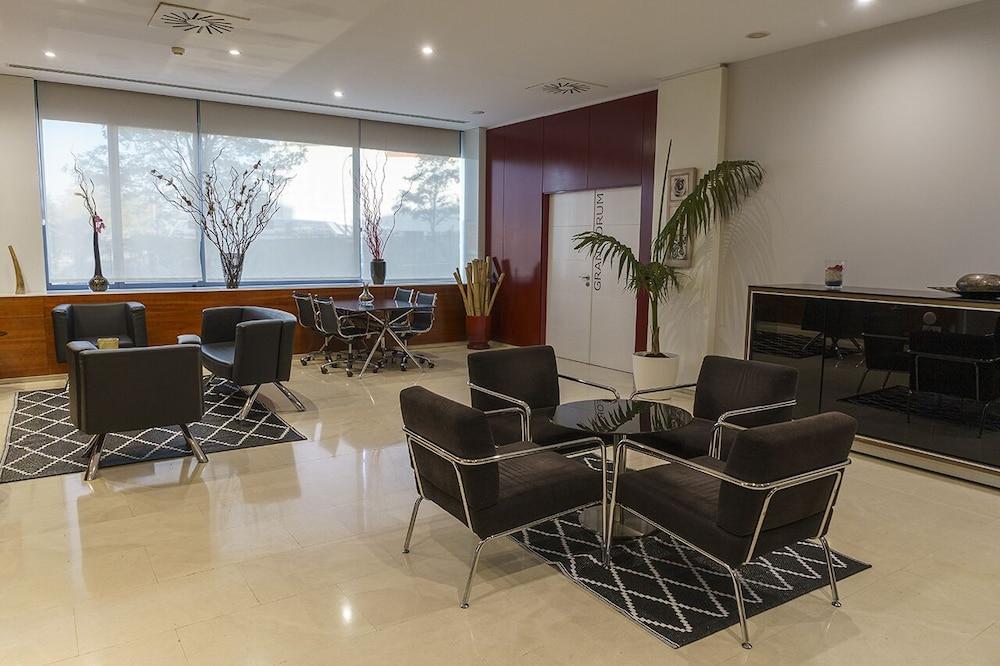 Sercotel Ab Rivas Exteriör bild