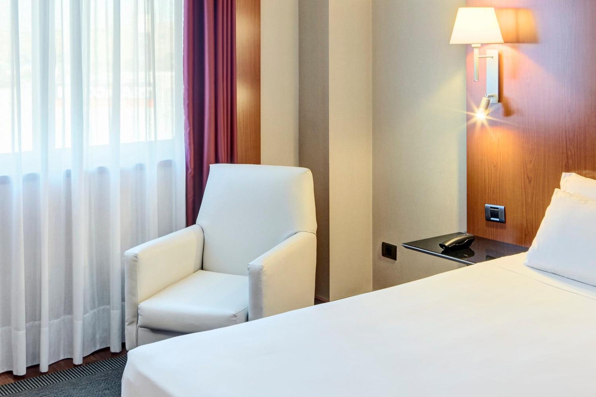 Sercotel Ab Rivas Exteriör bild