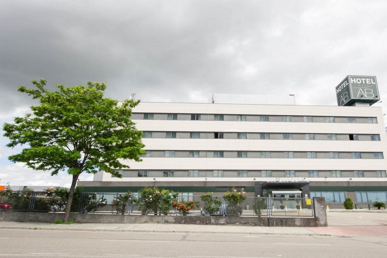 Sercotel Ab Rivas Exteriör bild